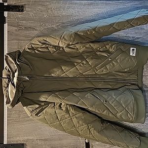The North Face fleece lined quilted men's medium jacket in hunter green